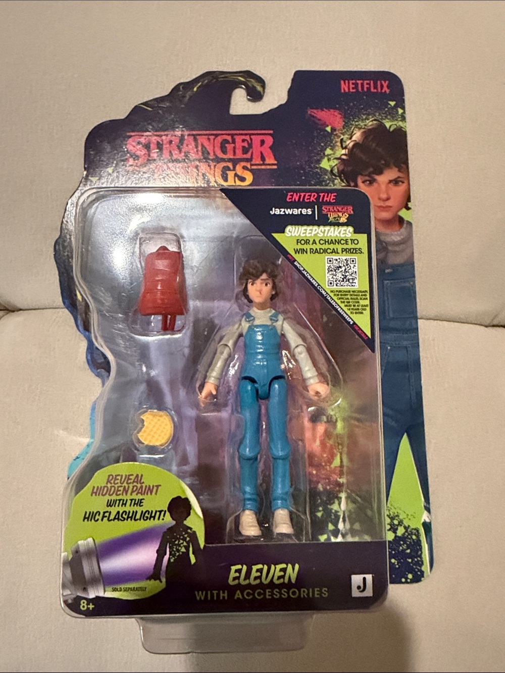 Stranger Things Eleven Action Figure with Accessories - Blue